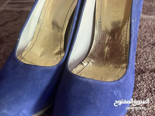 Dark Blue With Heels in Amman