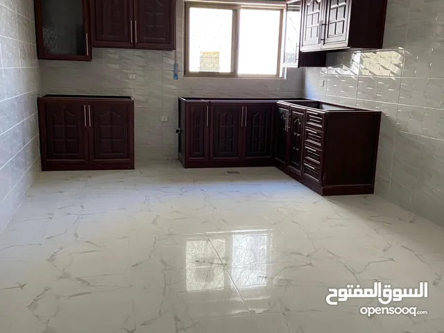 200 m2 4 Bedrooms Apartments for Rent in Amman Abu Alanda