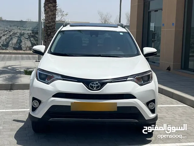 تويوتا رافور xle 2018 نظيف وتسجيل جديد بدون ايرباجات