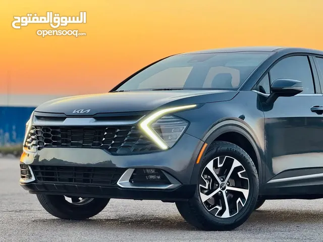 شركة استثمارية مقرها في دول مجلس التعاون الخليج بزنس دولي /تجارة نفط/صناعة طائرات/تمويل واستثمارات