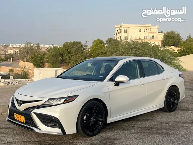 “كامري XSE موديل 2023 – وارد نظيف جداً، استخدام راقٍ، صيانة وكالة، ومواصفات فل، هوندا اكورد سبورت