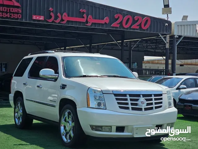 Used Cadillac Escalade in Ajman
