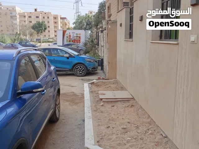 شقة ارضي بجنينة للايجار