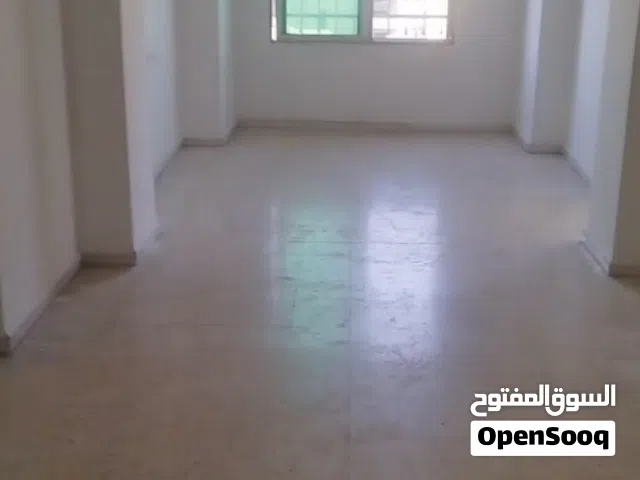 110 m2 3 Bedrooms Apartments for Rent in Zarqa Al Zarqa Al Jadeedeh