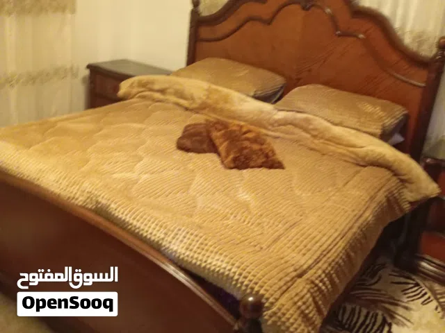 غرفة نوم ثقيل زان ولاتية