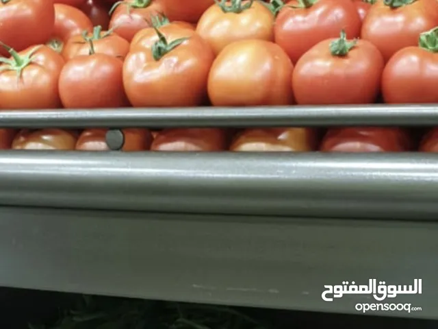 محل خضار وفواكة للبيع دخل شهري ممتاز جداااا. داخل منطقة سكنية مكتظة في تلاع العلي خلدا.