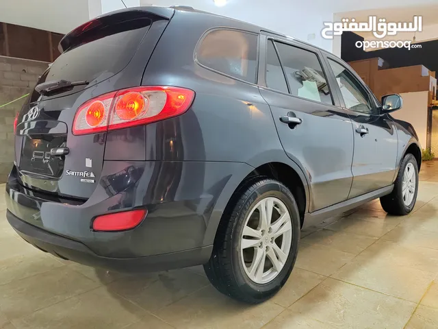 Used Hyundai Santa Fe in Benghazi