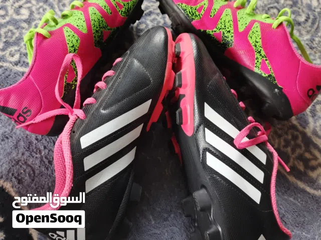 حذائين اديداس اصليات