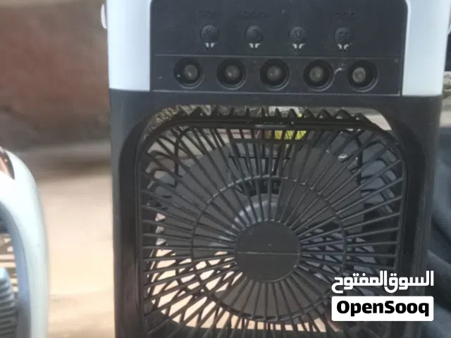 مروحة تكييف محمولة بالمياه والرذاذ