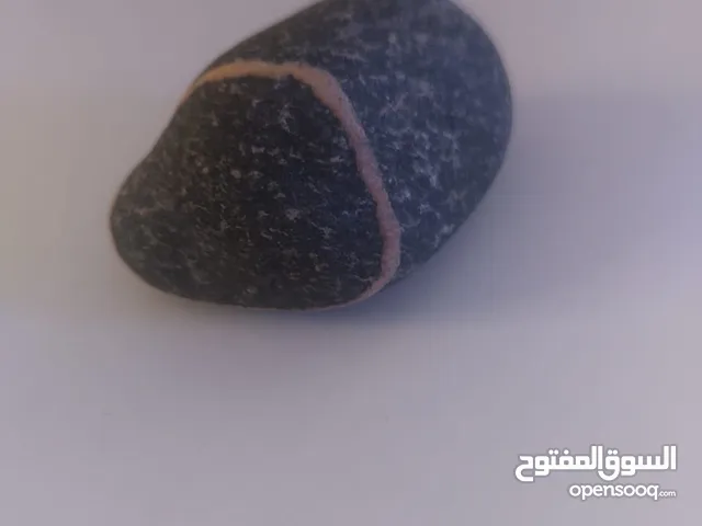 حجر نادر جدا