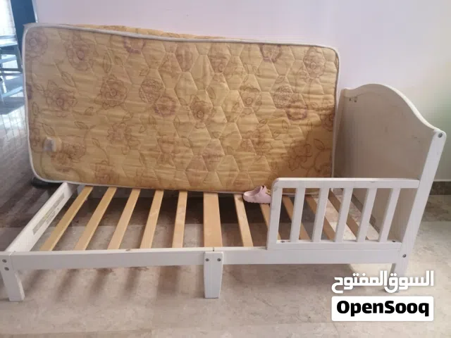 Toddlers bed 10 riyal