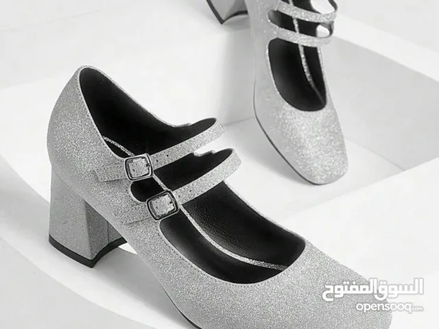 حذاء من شي ان