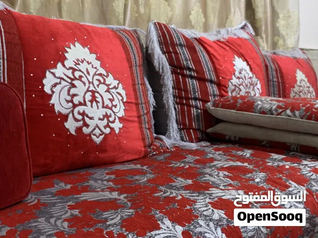 جلسة عربية نظيف جدا القياس 21 متر