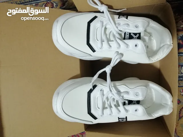 45 Sport Shoes in Giza
