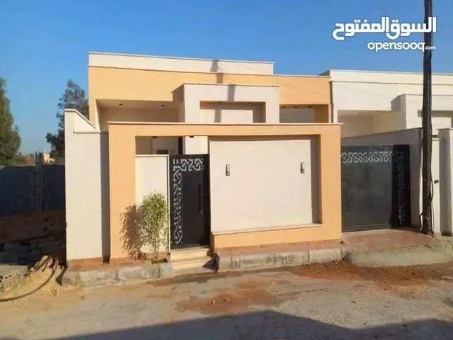 110 m2 2 Bedrooms Villa for Sale in Tripoli Ain Zara