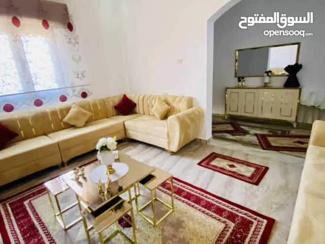 230 m2 5 Bedrooms Townhouse for Sale in Tripoli Khallet Alforjan
