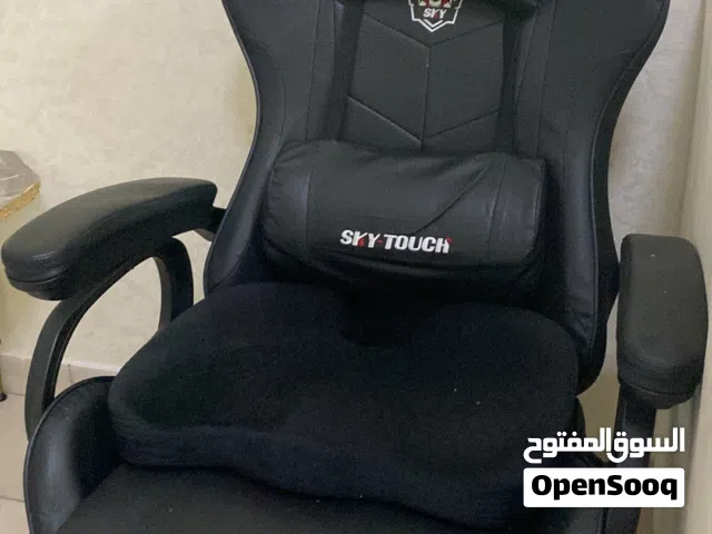 كرسي مكتب او قيمنق