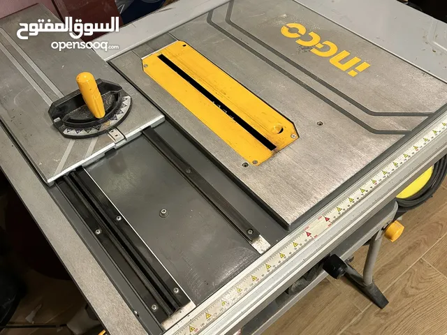 منشار طاولة نوع هنكو في حالة ممتازة