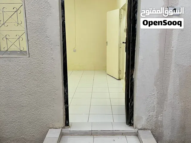 غرفه وحمام ومطبح للايجار