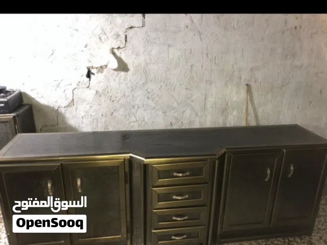 كاونتر المنيوم نضيف جداً