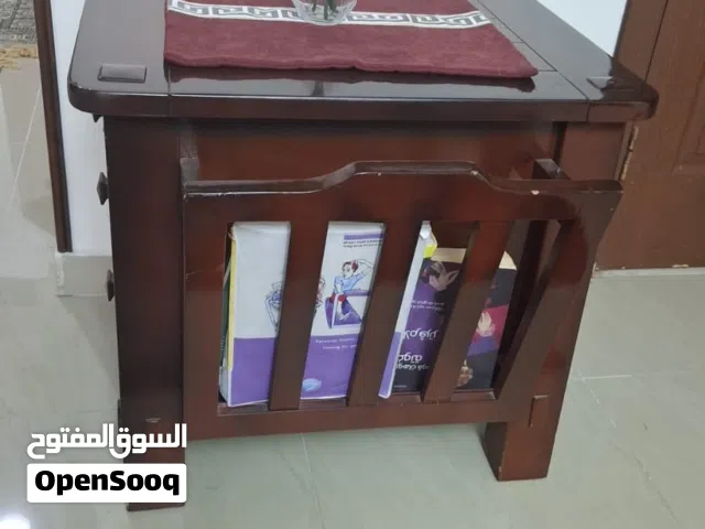 طاولات خشب