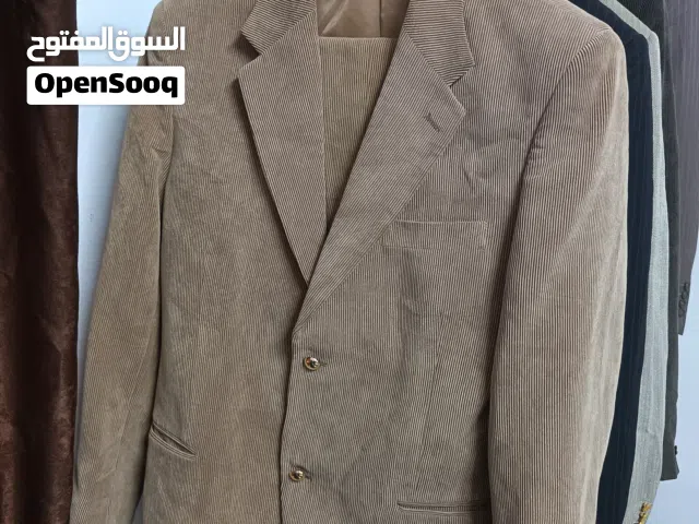 بدلات رسمي جديد للبيع بسعر مغري بالجمله