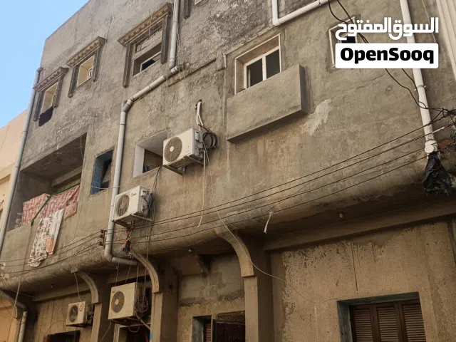 145 m2 More than 6 bedrooms Townhouse for Sale in Tripoli Abu Saleem