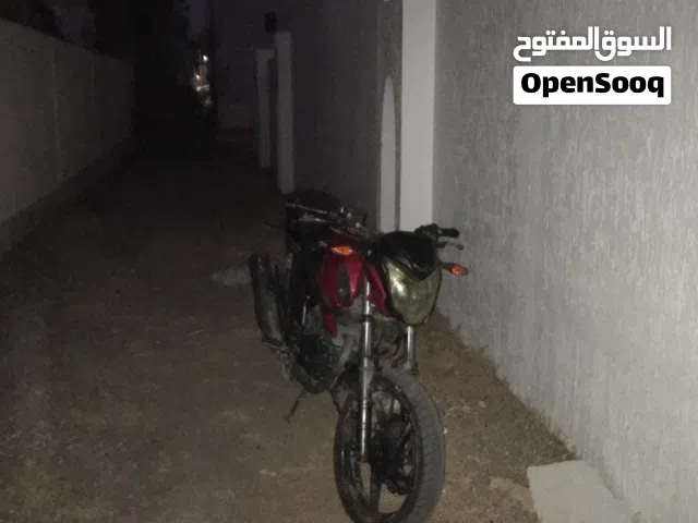 للبيع بجاج مستعمل نظيف بحالة الوكالة