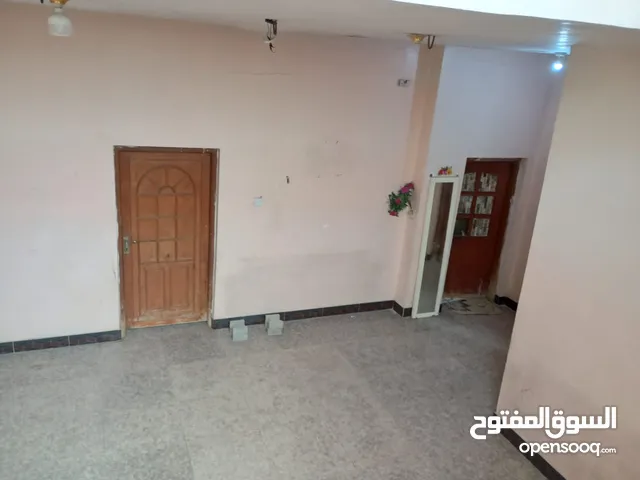 170 m2 More than 6 bedrooms Townhouse for Rent in Basra Muhandiseen