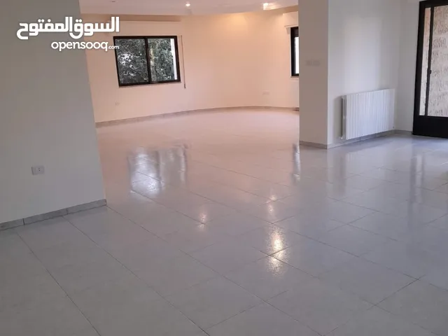 240 m2 3 Bedrooms Apartments for Rent in Amman Abdoun