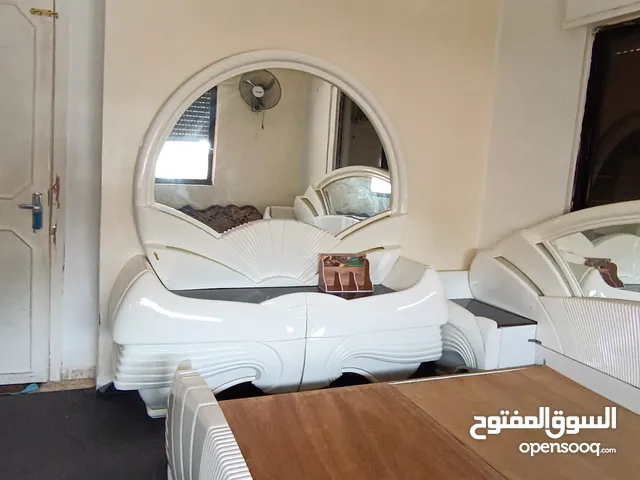غرفة نوم مستعمل نظيف