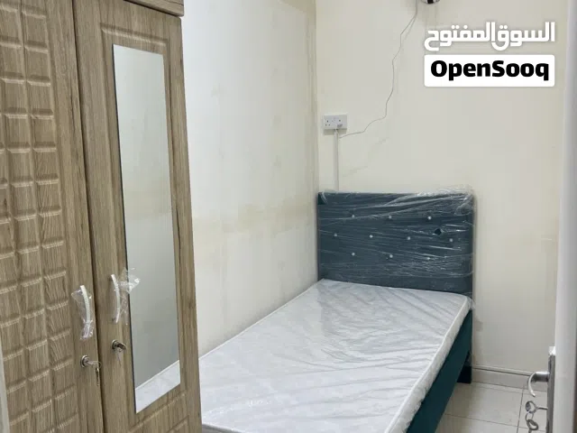 بارتيشن جديد لشاب موظف بعجمان