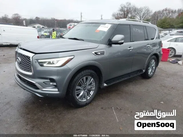 2021 Infiniti QX80 Luxe