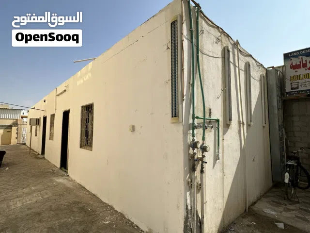 غرفتين مع حمام بجانب المطعم التركي ومطعم عروس دمشق في السليف