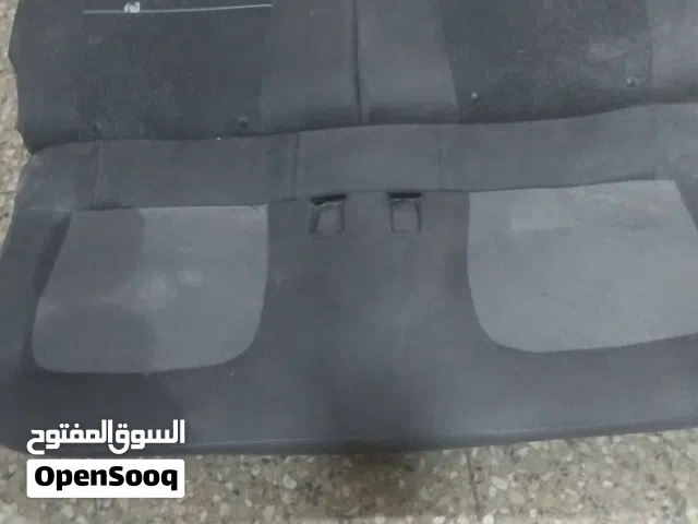 كرسي خلفي لسياره بيكانتو مستعمل وكاله بحاله جيده