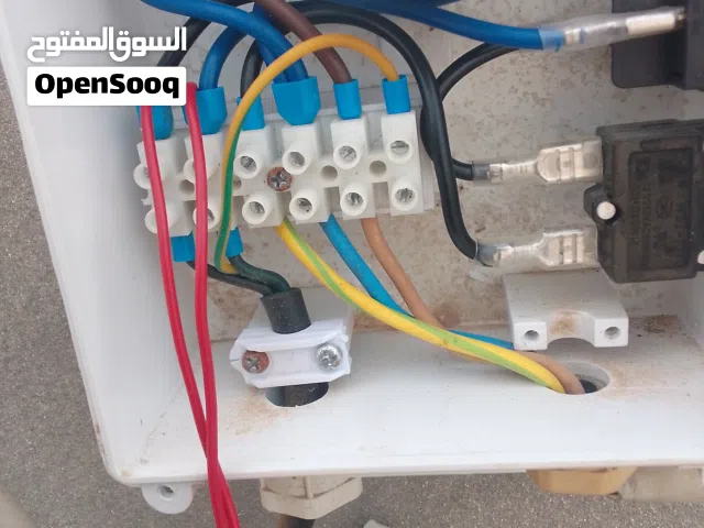فني صيانة كهرباء سباكة ليبي