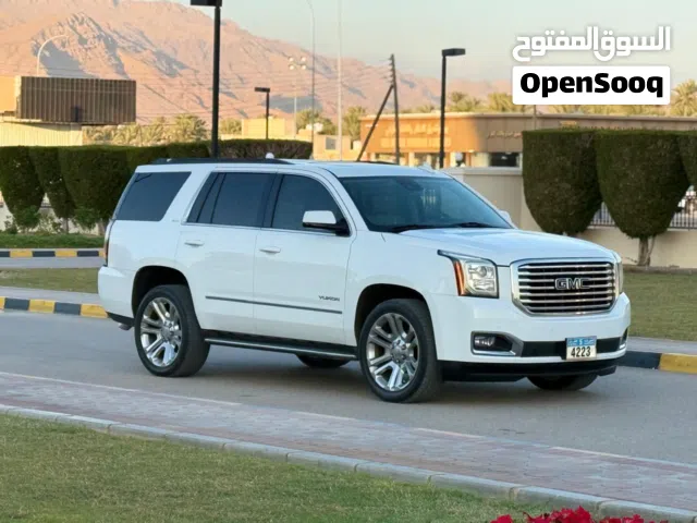Used GMC Yukon in Al Batinah