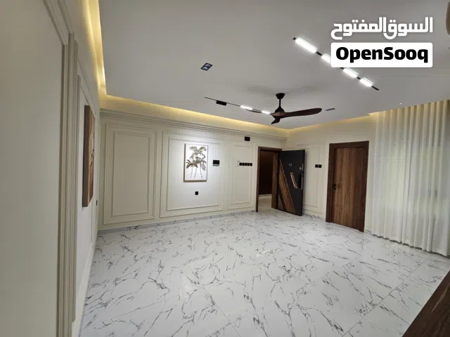 2 BHK+1- Luxury VVIP Apartment in Al-Qurum – Muscat / Saih Al Malih