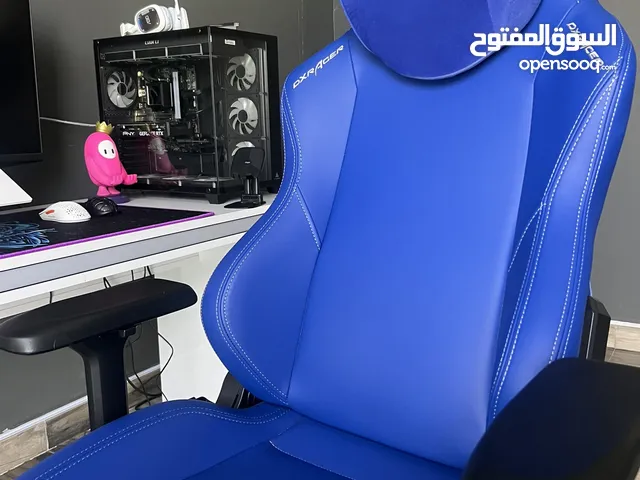 DXRacer Craft Pro Classic Gaming Chair – Blue Color Very Clean In Excellent Shape No Issues .