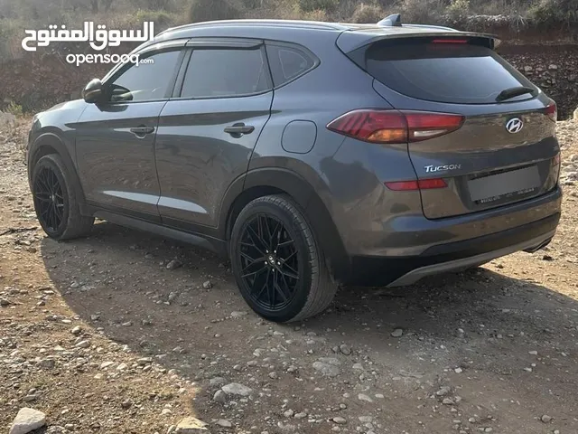 توسان قصة 2020ترخيص 19فحص نخب دهان شركة يد اولى بسعرر حرق بصمة مع مفتاحين شركة ترخيص تامين لشهر 4