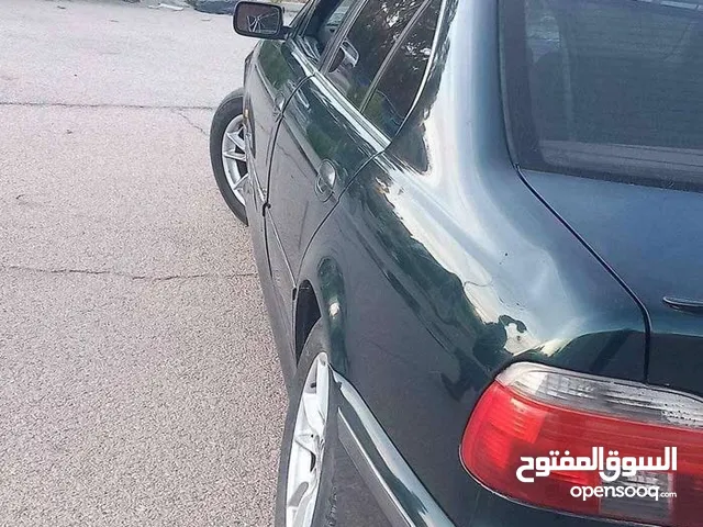 BMW 5 Series 528 in Benghazi