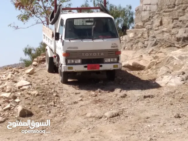 قلاب تيوتا دبل كرت أربي جاهز ولا يحتاج ريال واحد