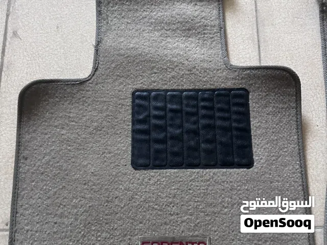 ارضيات اصلية سورنتو تاهو جارجر