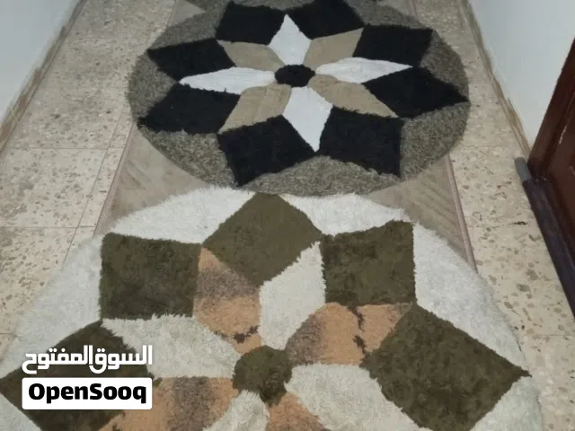 سجاد دائري وبره عاليه الاربعه كلهم للبيع