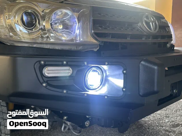 بنفر امامي حديد التصميم الجديد فيه كشافات واشارات وليتات LED