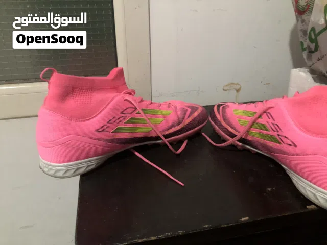 Football boots Adidas F50s