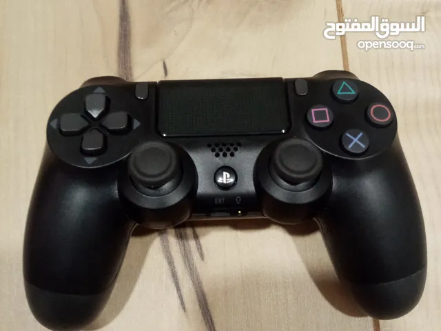 جهاز تحكم يد بلاستيشن 4