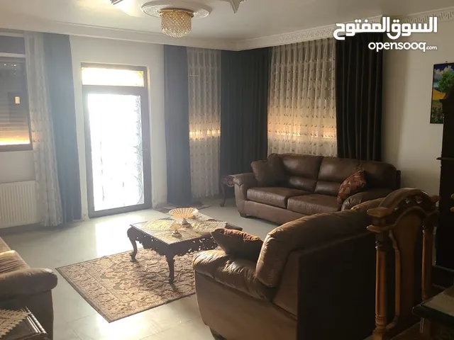 400m2 More than 6 bedrooms Townhouse for Sale in Amman Abu Nsair
