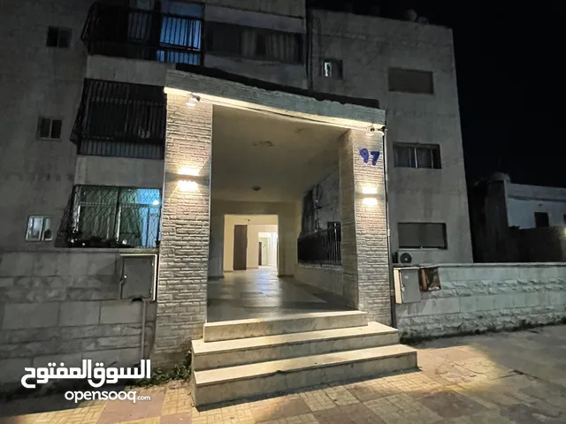 174 m2 3 Bedrooms Apartments for Sale in Amman Jabal Al-Lweibdeh