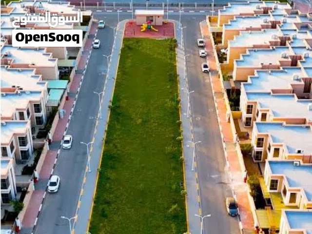 بيت طابقين قرب التايم سكوير !